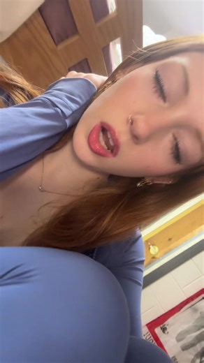 🧚🏼‍♀️ (@firecrotchfairie)’s videos with son original - 𝐅𝟒𝐧𝐭𝐚𝐬𝟕𝐚