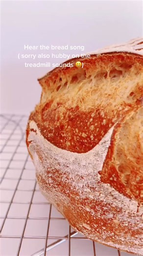 Bread song #BakeThisBread #bread #sourdough #breadsong #asmr #sounds #crispy #crackling