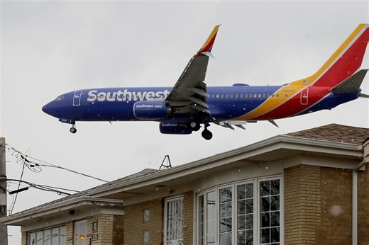 The Biggest Plane To Ever Land At Chicago Midway May Surprise You