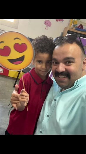 فيديوهات أنشأها 🇦🇪The Lion🦁King👑111🇪🇬 (@thelionking_111) باستخدام الصوت الأصلي - كوميدي 😂