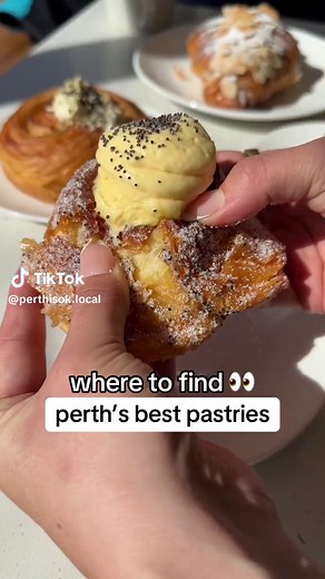 starting our hunt for perths best sweet treat now 🥐 #perthisok #perth #westernaustralia #thingstodo