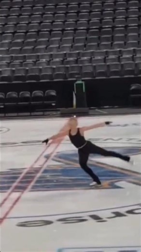 Amber Glenn shines with 3A+2A on Stars on Ice! ✨⛸️🇺🇸