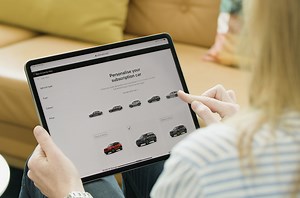Volvo launches new car subscription service in UK