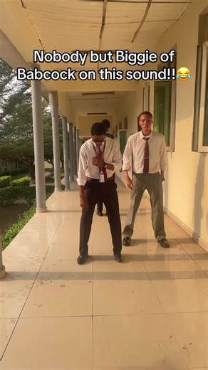 W/@️Lightbulb🤸👾 DC:@mazi_abraham | biggie dancing