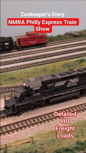 Detailed HO Scale Freight Train Norfolk Southern modern loads NMRA Philly Express Train Show layout