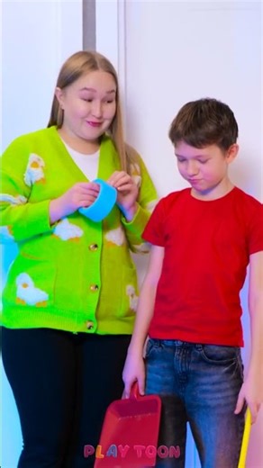 Oops! Mom's SECRET Cleaning Lifehack saved me! 🧹 #fun