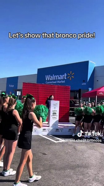 Cheerleader field trip! 💚🖤The new and improved Walmart on Madison Ave opened today and we were invited to join! Such a fun experience 10/10 #barrettmiddleschool #cheerleading #walmart #sacramento