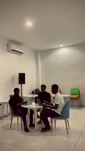 Day 10 coding challenges 💻@Rise academy #CapCut #100daysofcoding #crewcoders #codding #fyp #foryou #views #viral #foryoupage #programming #softwareengineer #mogadishu #programers #ciyaalxamar #somaliprogrammers