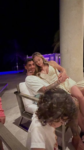 Cuti Romero on vacation with his family 😍 #cutiromero #argentina #worldcup #messi #romero