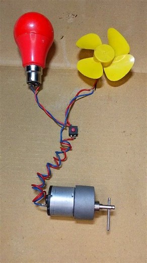 Powering a Light Fan and DC Fan Motor With a Gear Motor #dcmotor #dcmotorproject #diyprojects #scienceproject #tech #reels | Creative Things