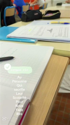 ehhh oe comm3 moi encore oe les gens.s 😍😂liker stppp