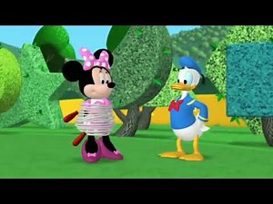 We Use a Jump Rope To Keep Minnie Busy