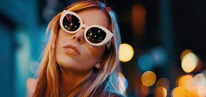 Emily Brooks captains a modern rock ode to LA with “Back on the Ground” – EARMILK