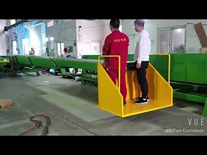 Mobile Telescopic Belt Conveyor with operator platform