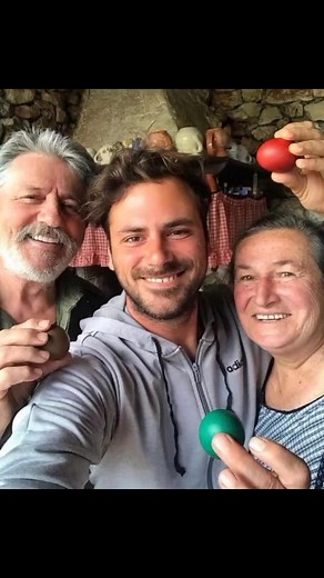 Discover Nuša Hauser's Musical Journey Across Continents