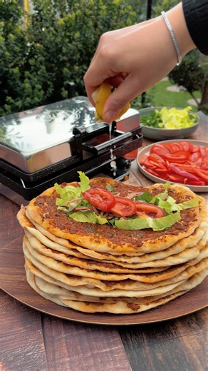 Lahmacun Liebe: In Sekunden fertig mit dem evimo Pro Chef Code: Hatice20