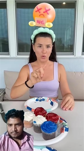 A disabled duckling helps his cat friend 🐤 0952 #DuckRescue #CuteAnimal #AnimalRescue