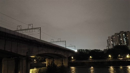 C15次列车：最小C字头的列车居然有着最抽象的路局担当，真的是长见识了！