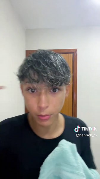 Tutorial de Estilo de Cabelo com CapCut
