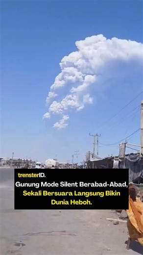 Trenster on Instagram: "Bayangin, ada gunung kecil di Ethiopia tinggi cuma 493 meter, gak ada yang nganggap serius, gak pernah viral, gak punya riwayat erupsi… eh tiba-tiba bangun dari tidur 10.000 tahun dan langsung meletus gede banget! Nama kerennya: Gunung Hayli Gubbi. Tanggal comeback-nya: 23 November 2025 jam 08:30 UTC (11:30 waktu lokal). Langsung bikin langit hitam gulita, kolom abunya tinggi banget sampai 14 KM nembus atmosfer, tipe erupsinya eksplosif, abu vulkaniknya ke mana-mana, terb