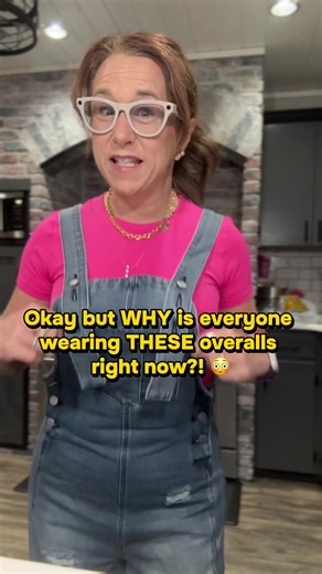 POV: you finally found the perfect baggy overalls 🙌 Comfort cute = undefeated #overallstyle #baggyoveralls #tiktokfashion #casualoutfits #momstyle