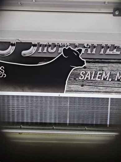 If you’re headed to shows this year, don’t forget the stall setup. Stall signs, banners, table wraps, and more. @simpsonkrystal4 #showcattle #stallsetup #livestockmarketing #branding #livestockshow