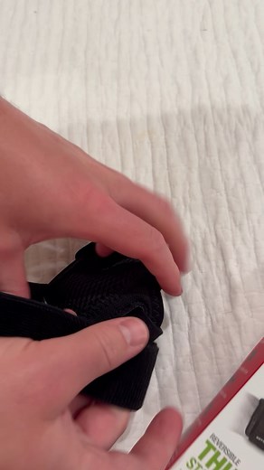 Watch Mueller Sports Medicine Thumb Stabilizer - unboxing & demo on Amazon Live