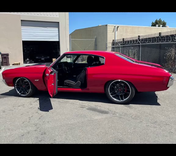 Modern Custom Interior Design for Chevelle