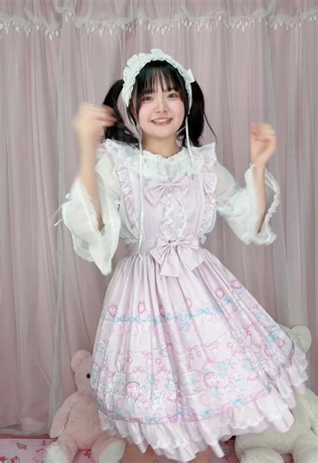 エグスプロージョン: ロリータファッションの魅力