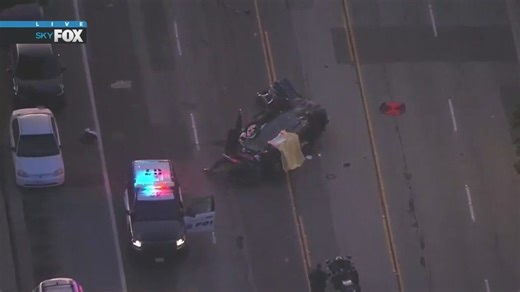 One dead in multi-vehicle crash in Huntington Beach