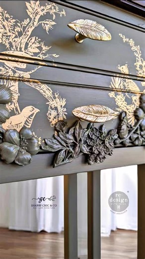 ✨ From Simple to Statuesque — A Bedside Fairytale ✨ I’m completely in love with how this transformation turned out. These bedside tables began their journey with a rather challenging paint job, but I saw the potential for something truly special. I wanted to create a look that felt timeless and romantic — a little Secret Garden, a little old-world elegance, and full of gentle charm. 🌿✨ Using intricate Decor Moulds and delicate Decor Transfers, I layered depth and dimension into every detail, al