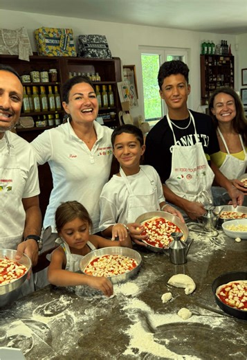 Make memories, make pizza 🍕 No trip to Italy is complete without learning how to make the world’s favorite dish 🍕🇮🇹 Join our Pizza Class — fun & delicious! Info sara  39 3382142766 Www.myfoodtoursorrento #PizzaClass #PizzaClassItaly #ItalianExperience #ItalyFood #AuthenticItaly #TravelItaly #FoodieTravel #CookingClass #EatLikeAnItalian #MadeInItaly #PizzaLovers #PizzaMaking #ItalianVibes #FoodExperience #WhenInItaly #CucinaItaliana #TasteOfItaly #myfoodotoursorrento