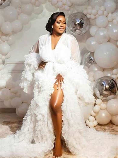 White Women Sleepwear Size XXS XS S M L XL 2XL 3XL 4XL Bathrobe Gift For Girlfriend Oversized Party Wear Dresses Pregnant Gown For Photoshoot Sexy Mesh Fabric Ruffle Hem Wedding Kimono Relax Fit Beach Wedding Dresses With Belt Tie Photography | SHEIN