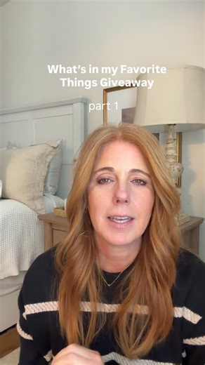 ✨ Shelley’s Favorite Things – Part 1 ✨ Let’s talk about why the TGF-B Booster Serum made it into my giveaway bag 💬 I’ve been using this at home for over a year now, and I love how it works with your skin, not against it. It’s packed with growth factors (think: tiny text messages that help your cells do their job better) and it pairs perfectly with the other products in my daily routine. It feels amazing going on and it works. II see the difference. This is skincare that’s results-driven without