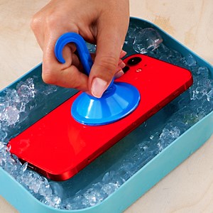 2.6M views · 3.4K reactions | Awesome diy phone case | 5-Minute Recycle | Facebook