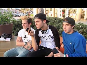 PUBLIC NARRATING PRANK