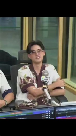 Joss Gawin: Pacar Owl yang Sering Pulang Telat