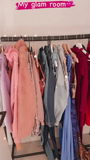 My glam room from now i think i will change it a little 💕cute for now💕 #dreamcloset#fashion#fashionqueen#fashionista#foryou#foryoupage#fashioninspo#passion4fashion#dollroom#dollroomtour#💕