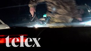 308K views · 2.2K reactions | Egyszer csak egy autó szembejött a forgalommal, és kiszállt belőle egy ukrán katona, aki fegyvert fogott ránk. Megmutatjuk, hogy mit tudtunk ebből rögzíteni, és végighallgathatják, hogyan sikerült meggyőzni a katonát arról, hogy nem akarunk semmi rosszat.  Földes András, Simor Dániel / Telex | Telex.hu | Facebook