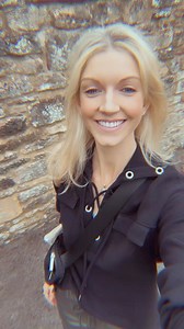 RAINBOW CONNECTION will be yours tomorrow!! 🌈🥰 Go and presave it now via https://lnk.to/RainbowConnectionHarriet 🎶💋#rainbow #rainbowconnection #nostalgia #1970s | Harriet