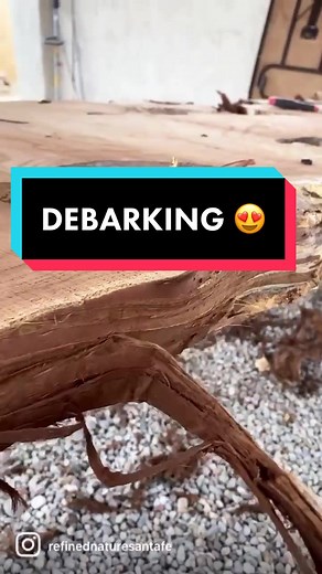 Transforming Wood with Epoxy Resin for a Stunning Bar Top