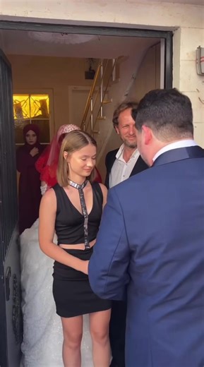 Keşfet Videosu: Alara Muric ile Eğlenceli Anlar