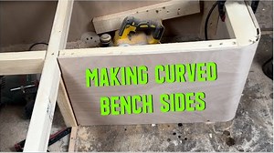 Curved Dinette and Plantain