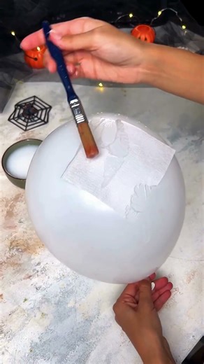 Spooktacular DIY Lamp Craft for Halloween Fun! 🎃💡 #halloween