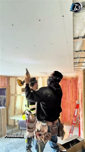 Perfect Drywall Ceiling Finishing Technique 🛠️✨ #Drywall #Construction #DIY