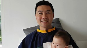 It's tough waking up limping in the morning because of heel pain. Watch this video to get some tips to take the edge off that morning heel pain! We'd also suggest you take advantage of our gift to you: a no obligation GAP FREE EXPERT HEEL PAIN ASSESSMENT - Go to https://adelaideheelpain.lpages.co/no-gap-offer/ to get pain-free today. Numbers are limited. | Adelaide Heel Pain Clinic