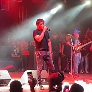 263K views · 7.6K reactions | “Pal yaad ayenge ye pal!" KK's last concert songs before his demise. The nation is mourning KK’s sudden death. The singer was in Kolkata to perform at a concert. He sang the song's famous line, "Hum Rahe Ya Na Rahe Kal" before his demise, making everyone emotional. | PinkVilla | Facebook