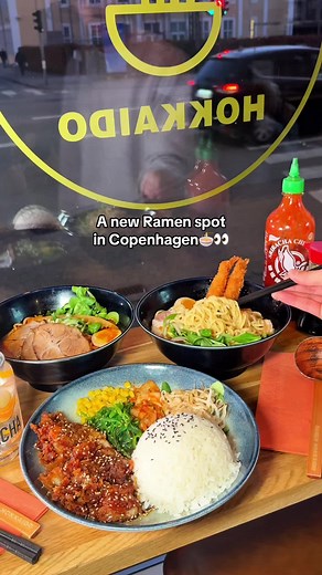 Ad| A brand new Ramen spot has opened in Valby - @Ramen Hokkaido Valby and we’re here for it!!🍜😍 and tbh their starters were SO good! (Esp. their chicken bites and bao🤤) #københavn #musttry #denmark🇩🇰 #ramen #ramenhokkaidovalby #viralvideos #copenhagen