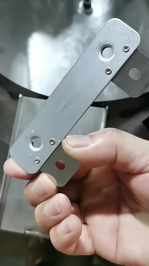 Turning table automatic riveting do 4 rivets at one action#automatic rivet tool #factory #machine