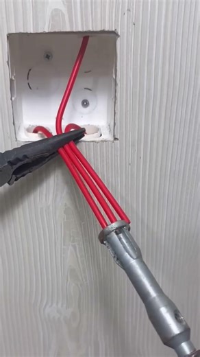 DIY Crafts: Tips for Using a Wire Spinner Efficiently